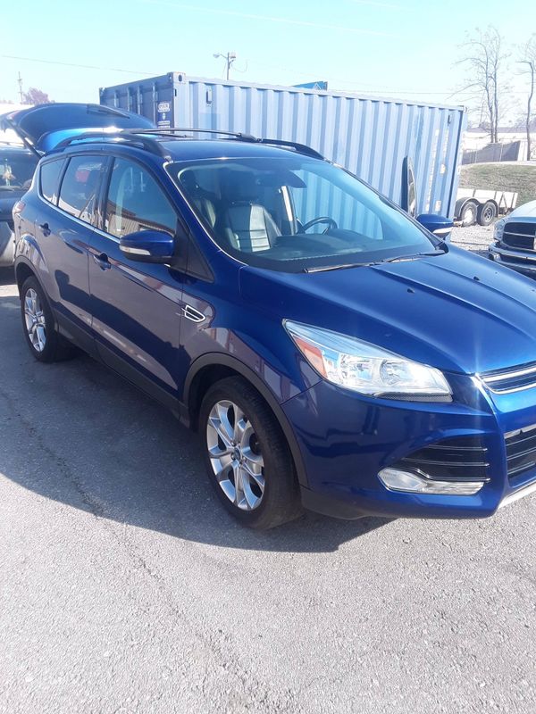 2013 Ford scape turbo 130 mil miles price 6250 clean title for Sale in