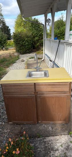 Cabinet with sink