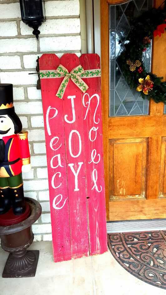 Reclaimed Christmas wood sign
