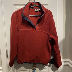 Ladies Size Medium Woolrich Maroon Fleece Pullover
