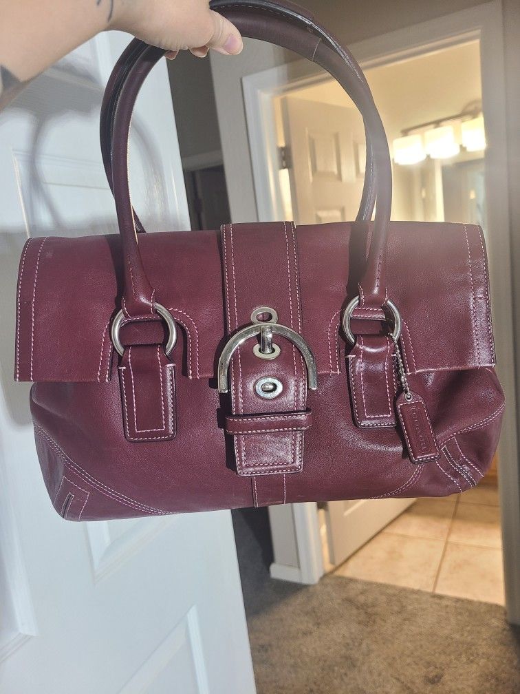 Coach Soho Maroon Leather Y2K Buckle