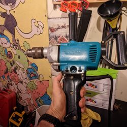 Makita 13 Mm Corded Drill