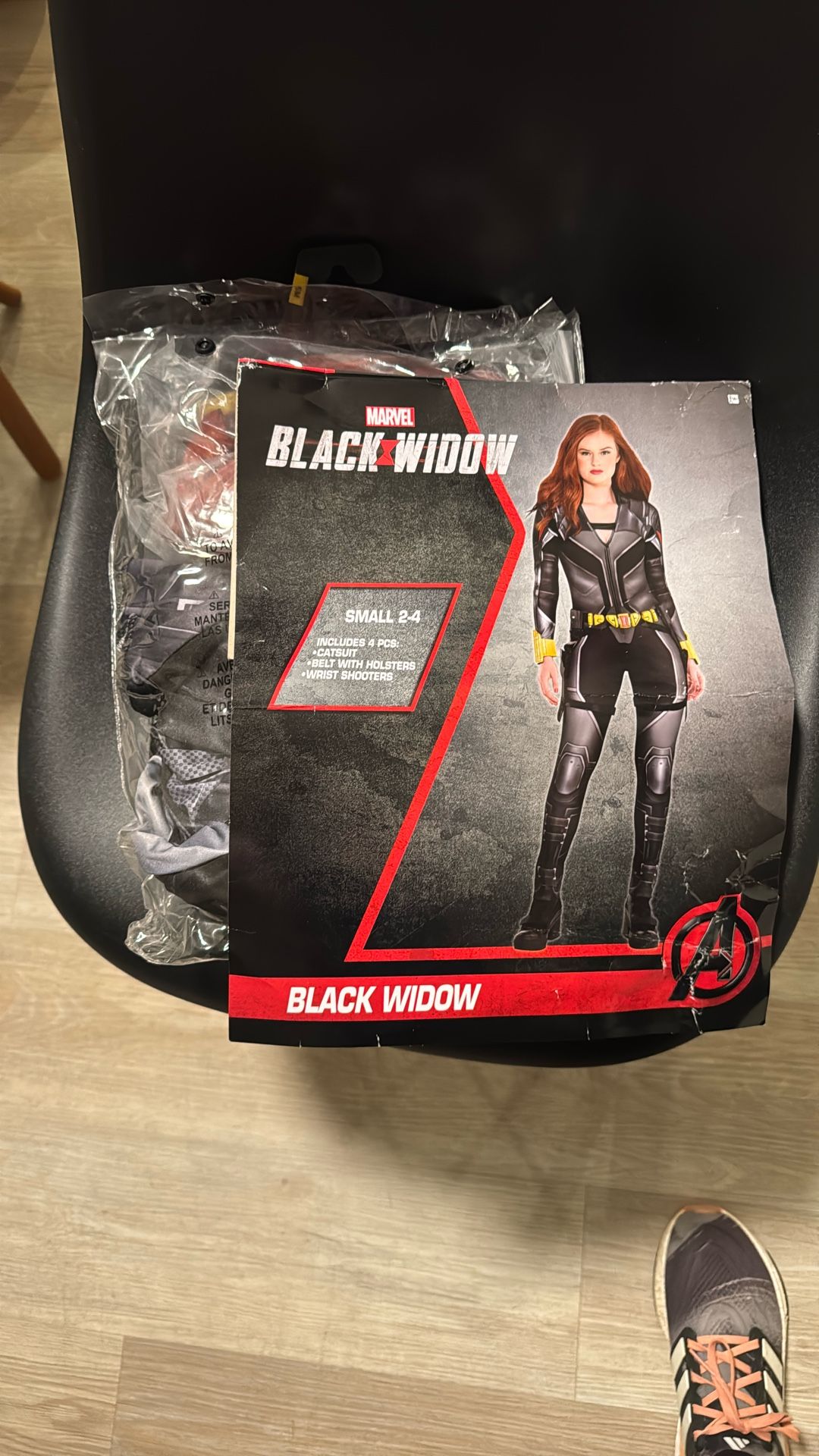 Black widow costume - Adult small- With Wig