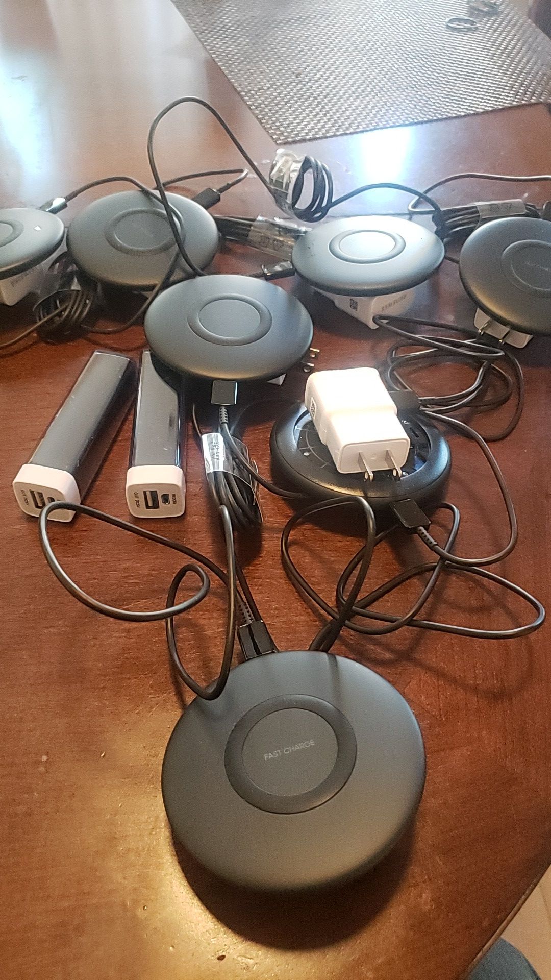 Air pod new, wire less chargers, portable chargers , iPhone phone chargers ipod chargers, phones cases