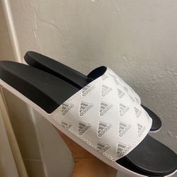 Adidas Men ADILETTE Comfort Slipper White Gray Shoes Slide Casual Sandals Size 13 like New