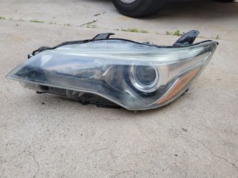 Toyota Camry 2015 Driver Side  Signal  & Headlights