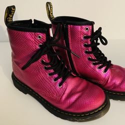 Dr Martens Pink Reptile  Girls Size 2