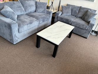 2 Pc Sofa and loveseat