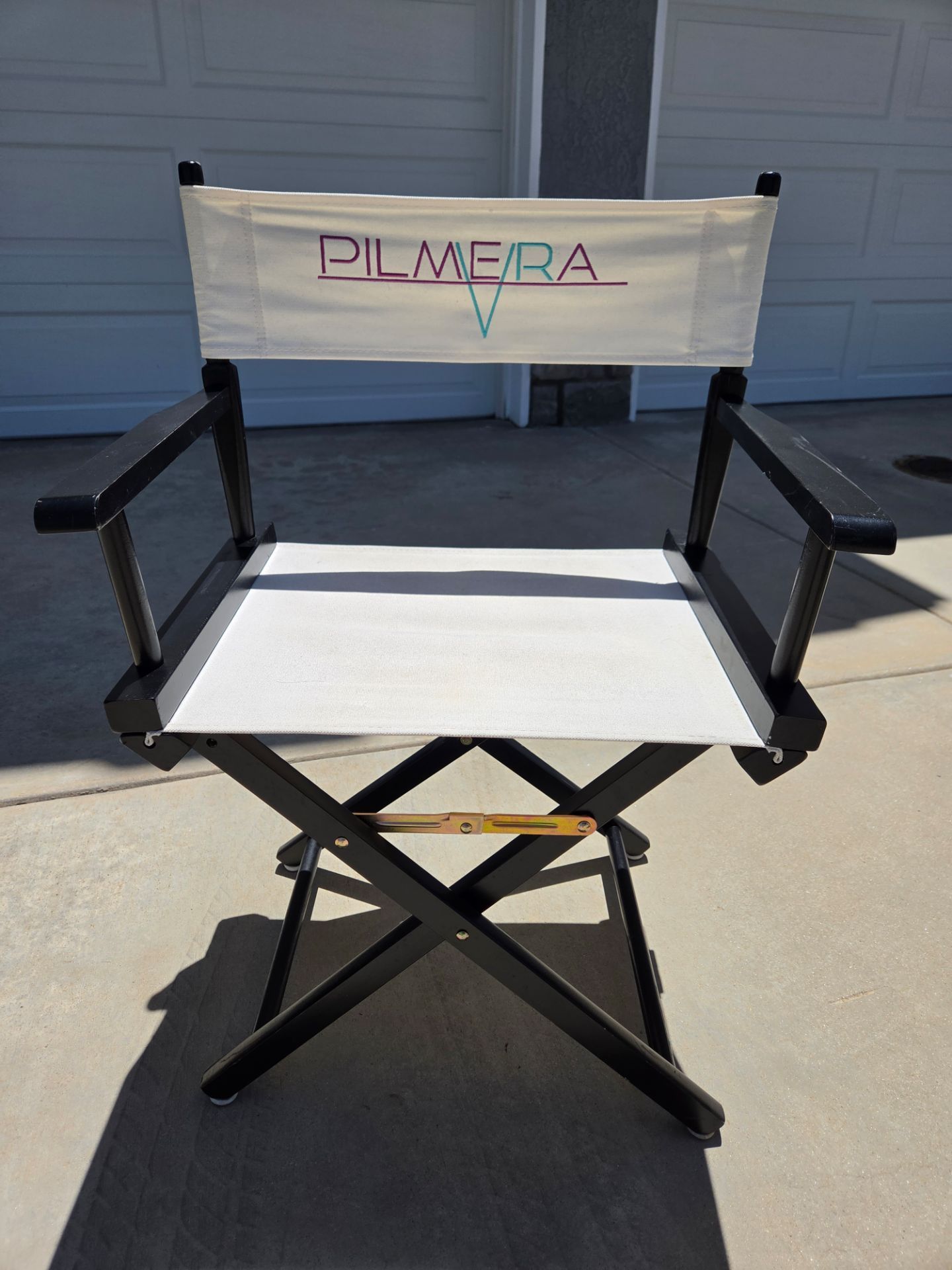 Casual Home 18" Standard Width Director's Chair - black frame / natural canvas