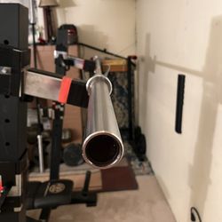 New olympic weight lifting bar