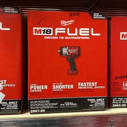 Milwaukee M18 Fuel 1/2” High Torque Impact Wrench W Friction Ring