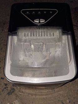 Portable Ice maker