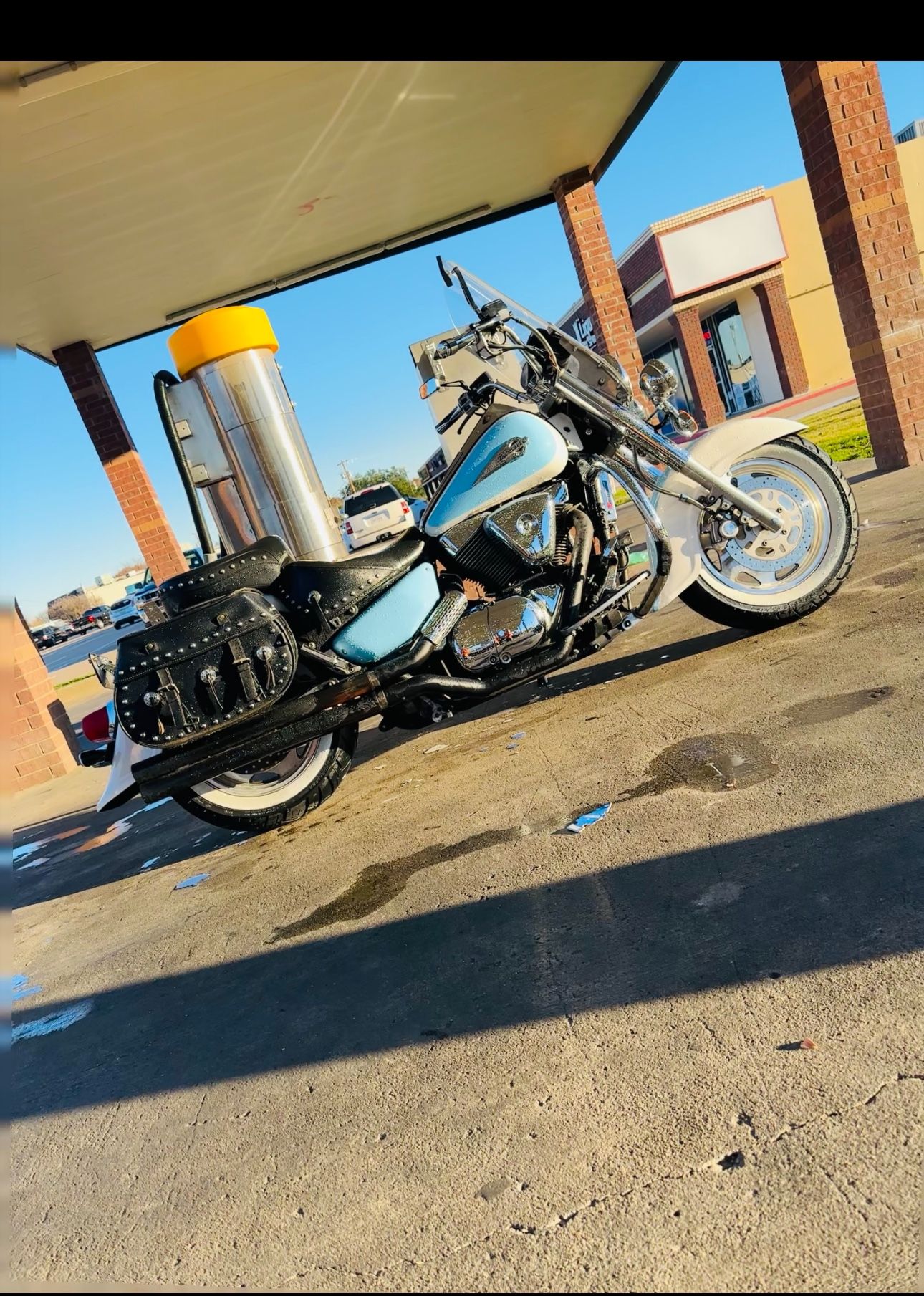 1999 Suzuki Intruder