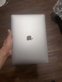 MacBook Air 13” M1