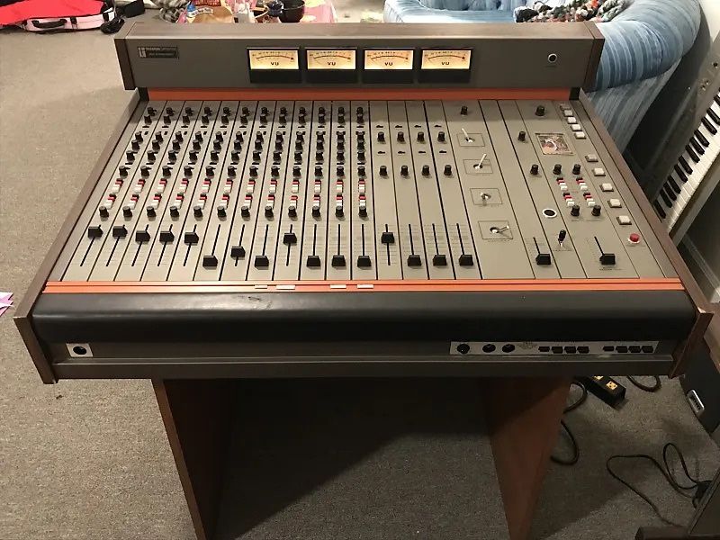 Tascam Model 10