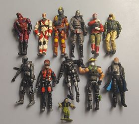 Lot of 23 GI Joe Action Figures