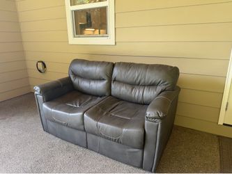 RV / sofa sleeper.