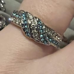 Silver And Blue Size 8 Woman's Ring 