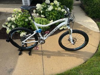 Norco Sight 2 – Upgraded Trail Bike – Excellent Condition