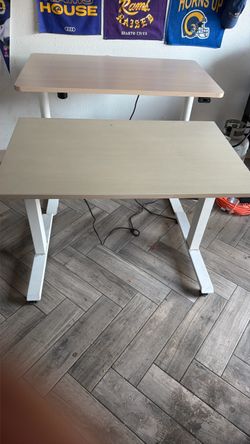 Office adjustable desk