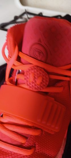 Kenya West Yeezy Nikes
