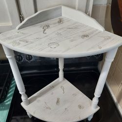 White Seashell Corner Table