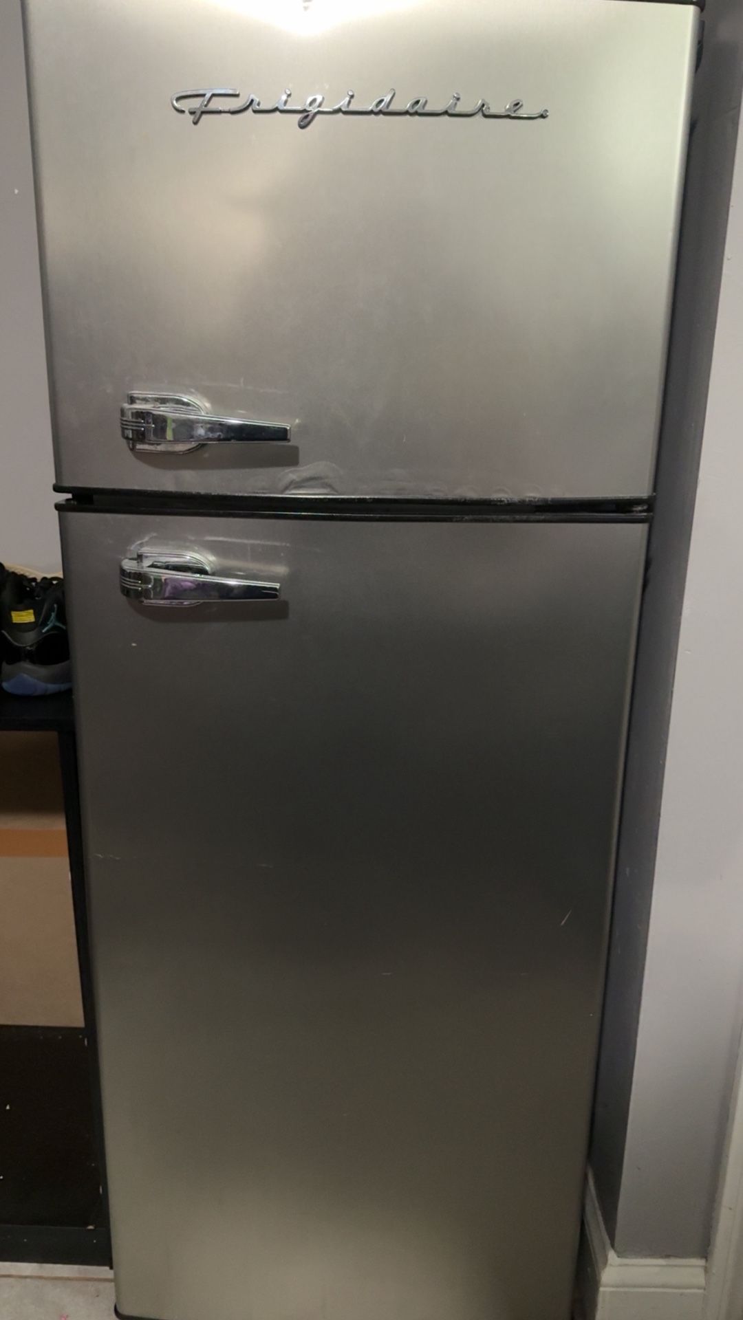 Compact Frigidaire Fridge 