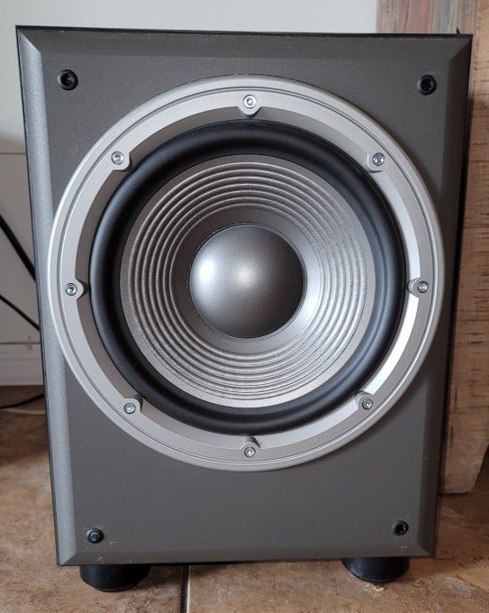 JBL E150P 10 Inch 250 Watt Powered Subwoofer Sounds Awesome!!