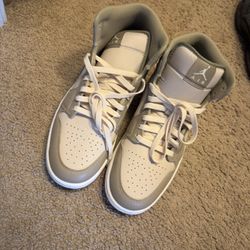 Jordan Retro 1 NIB Sz10.5