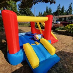 Play Day Inflatable Teepee Fort Bounce House