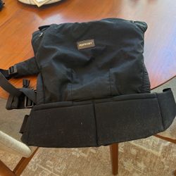 Momcozy Carrier Model BC001