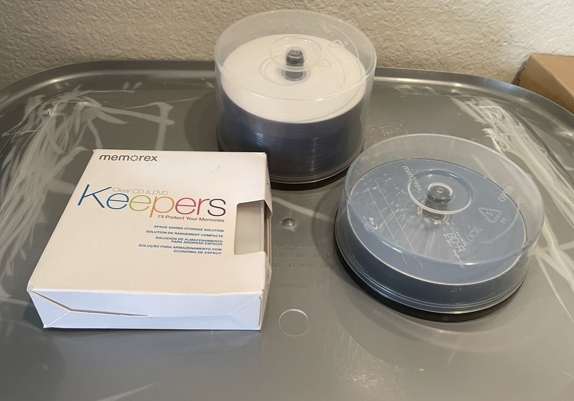 Blank Brand DVDs And Blu-ray - Over 200 Blank Ones With Some New Cases