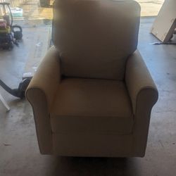Rocking Chair In Good Condition 