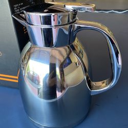 Coffee Or Tea Pot , Stainless Steel , Keeps Beverage ColdOr Hot For 24hrs