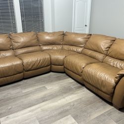 Italian Leather Sectional Couch – Excellent Condition!