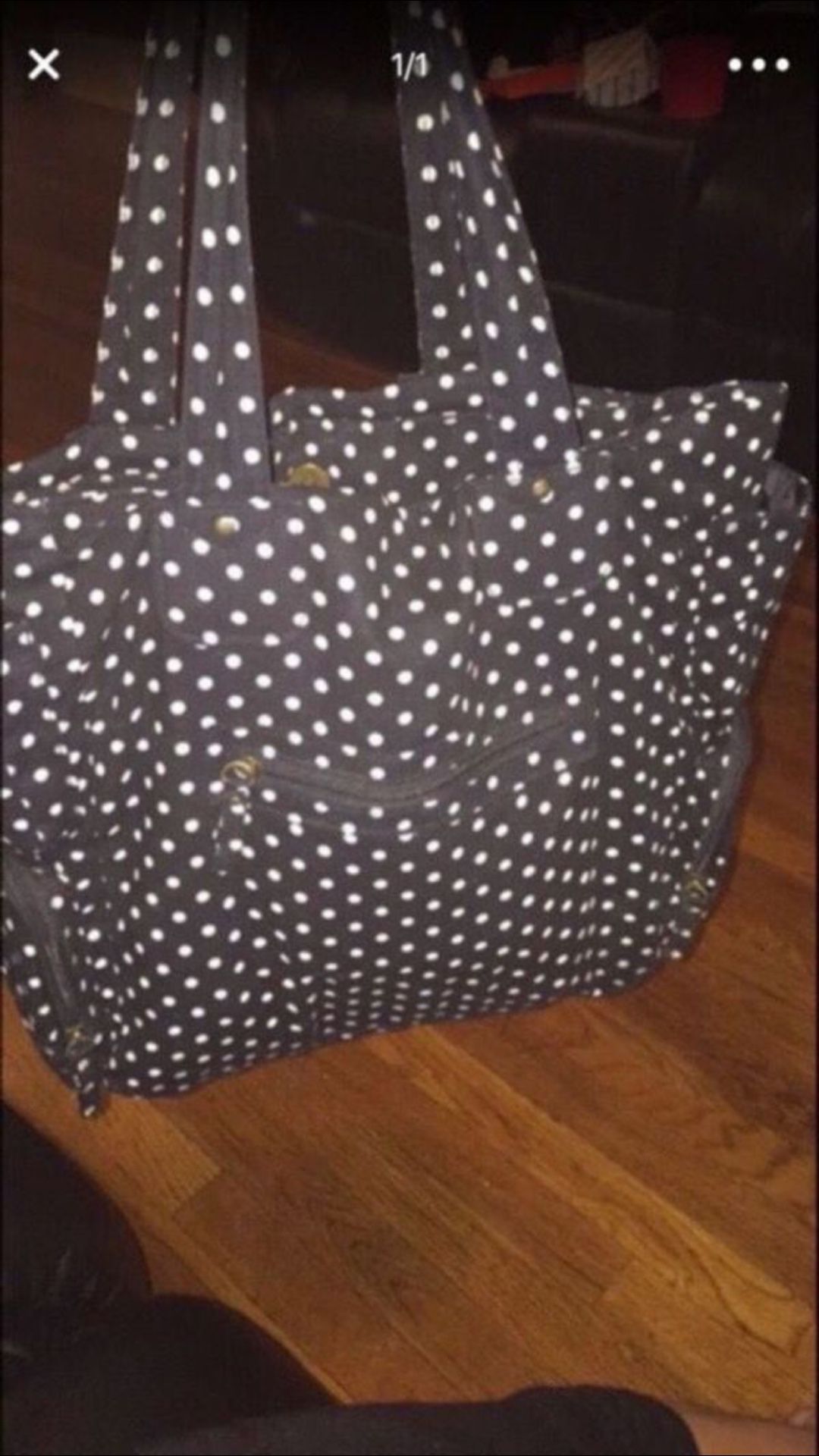 White and black polka-dot tote bag