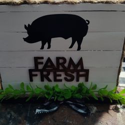 Pig Farm Fresh Decor