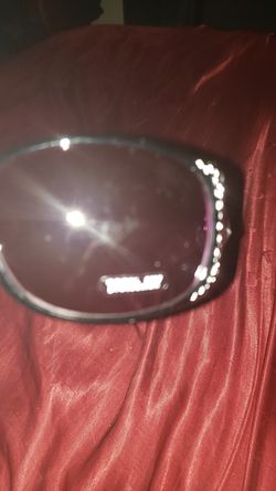 BLACK WOMEN EMBELLISHED WRAP SUNGLASSES WIT RHINESTONES ON BOTH SIDES OF DA ARMS, N DA FRONT SIDES 2, N 100% UV PROTECTION FROM DA SUN!!!!!!!!!!!!!! Thumbnail