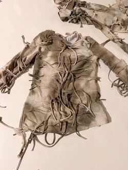 Mummy costume Distressed Finish