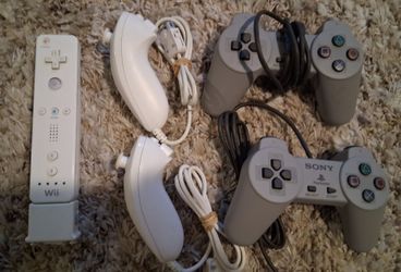 Controllers, gaming headphones and 3ds super Mario brothers 2
