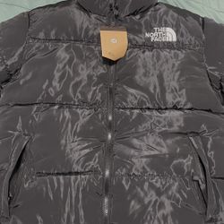 North Face 700 Size M , Black 