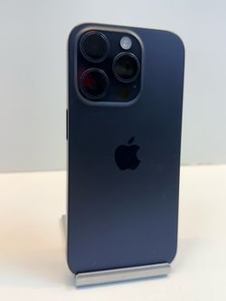Apple iPhone 15 PRO 256gb. ( Fully Unlocked Phone )