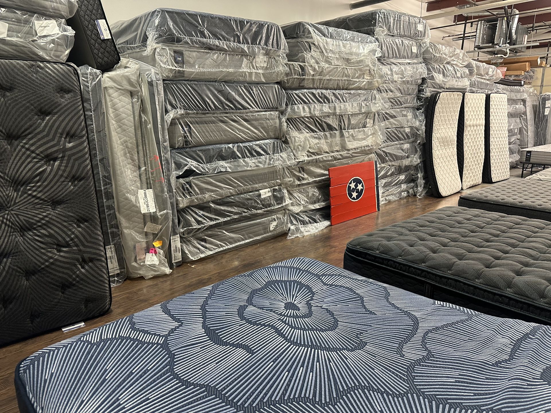 Last Chance to Grab a Mattress at 30-80% Off!