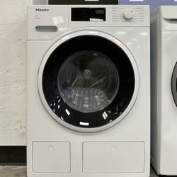 Miele W1 Series TwinDos 2.26 cu. ft. Washer