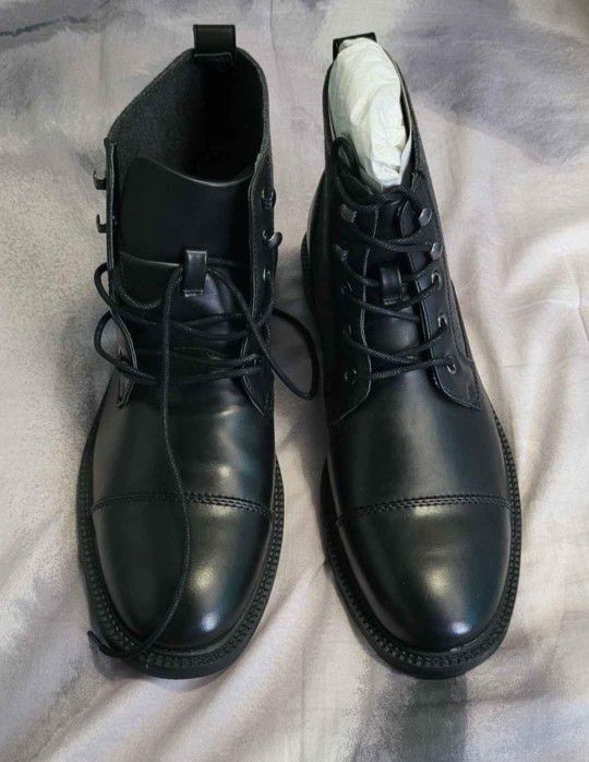 Roll black boots for Men-  unlisted Brand