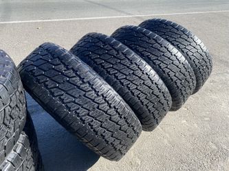 All Terrain A/T 265/70/17” Nitto 