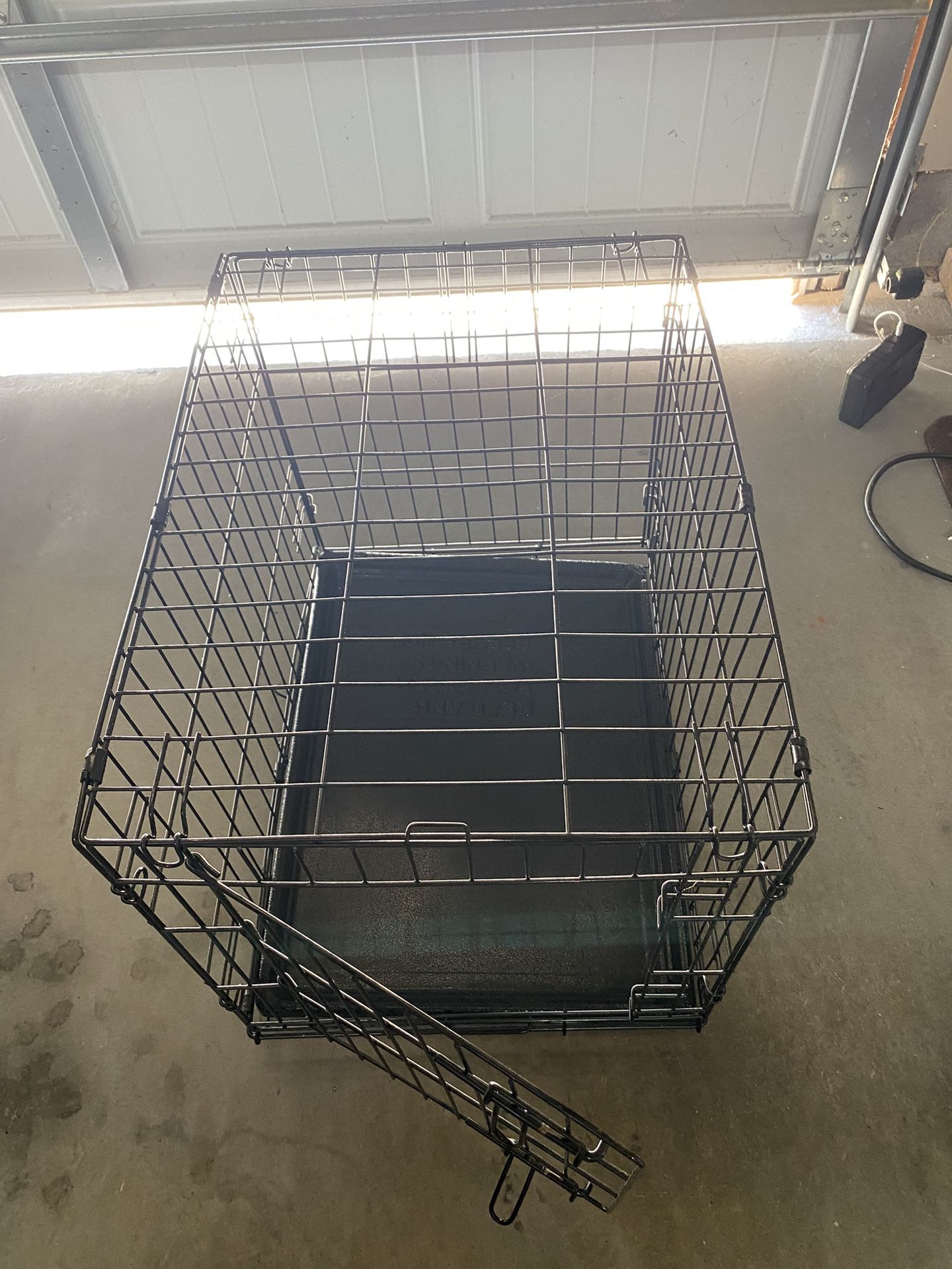 24D x 18w x 20H Dog Cage