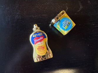 *RATE* 2 Gold Mini Brands French’s Mustard & OxiClean ZURU Collectibles