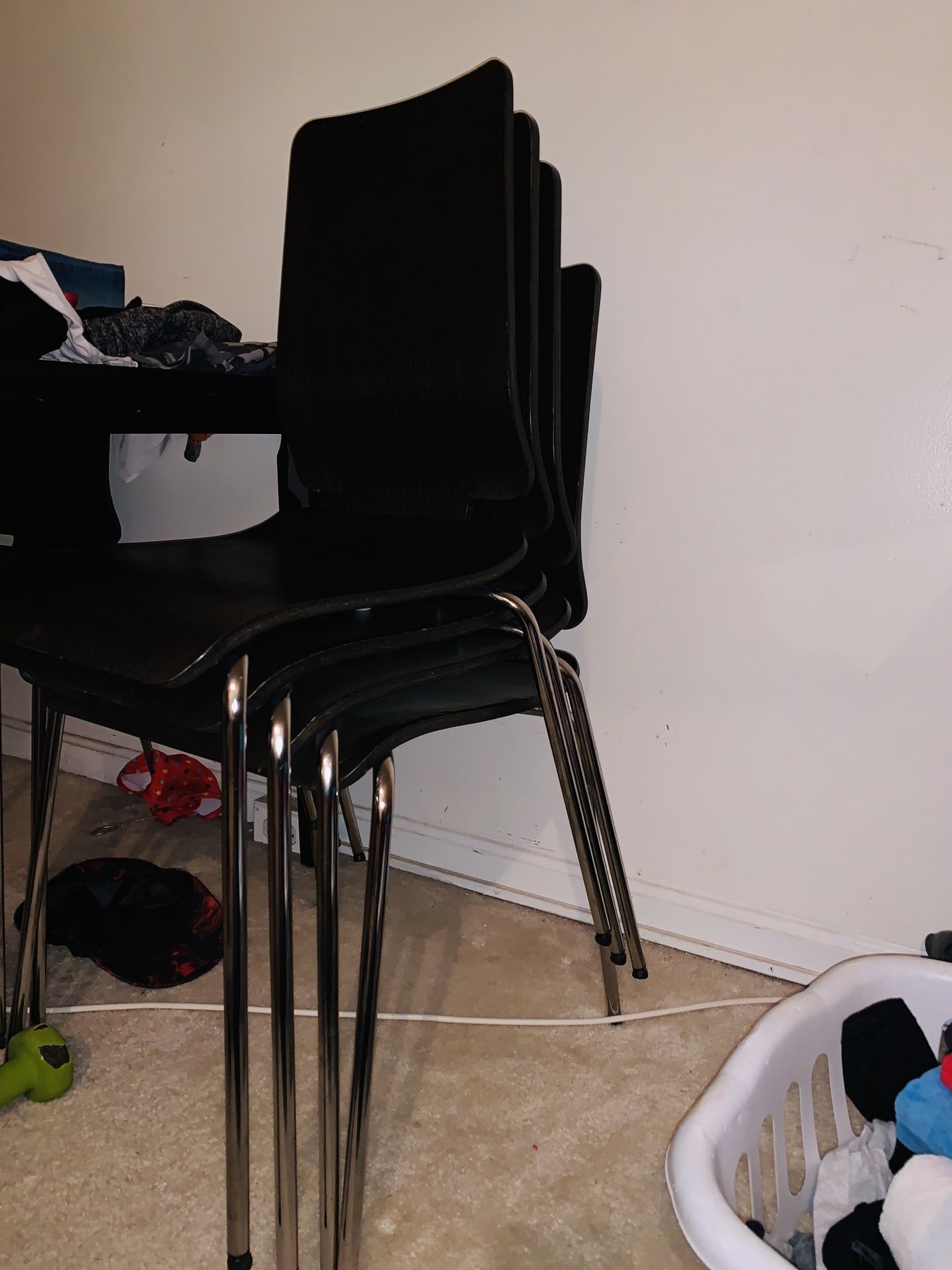 4 black ikea chairs