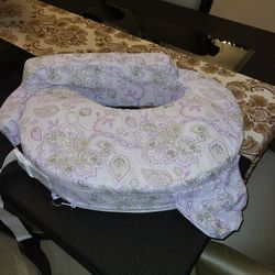 
My Brest Friend Original Nursing Posture Pillow

